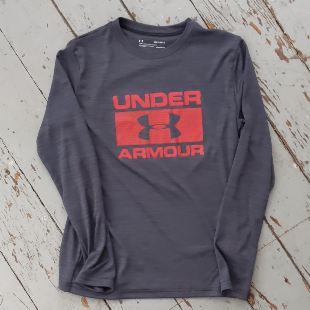 Under Armour T